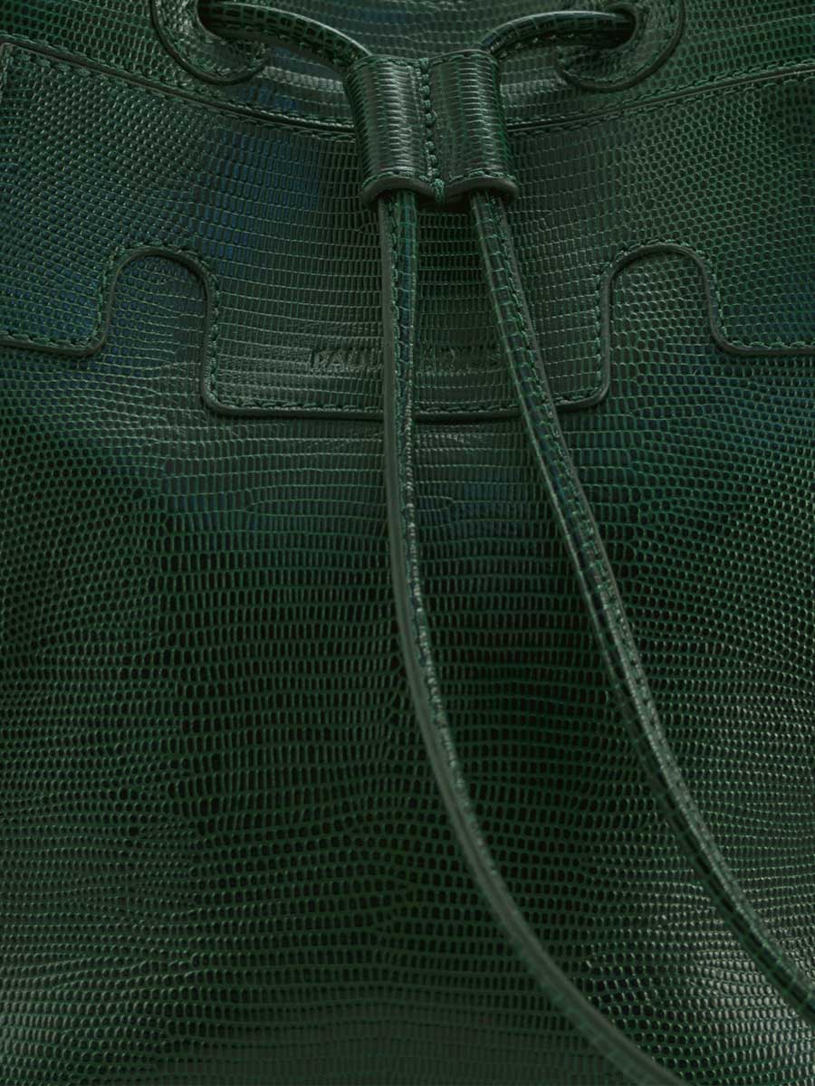 foto-focus-materiale-borsa-a-secchiello-in-pelle-verde-capucine-1960-paul-marius-w39-l-dg