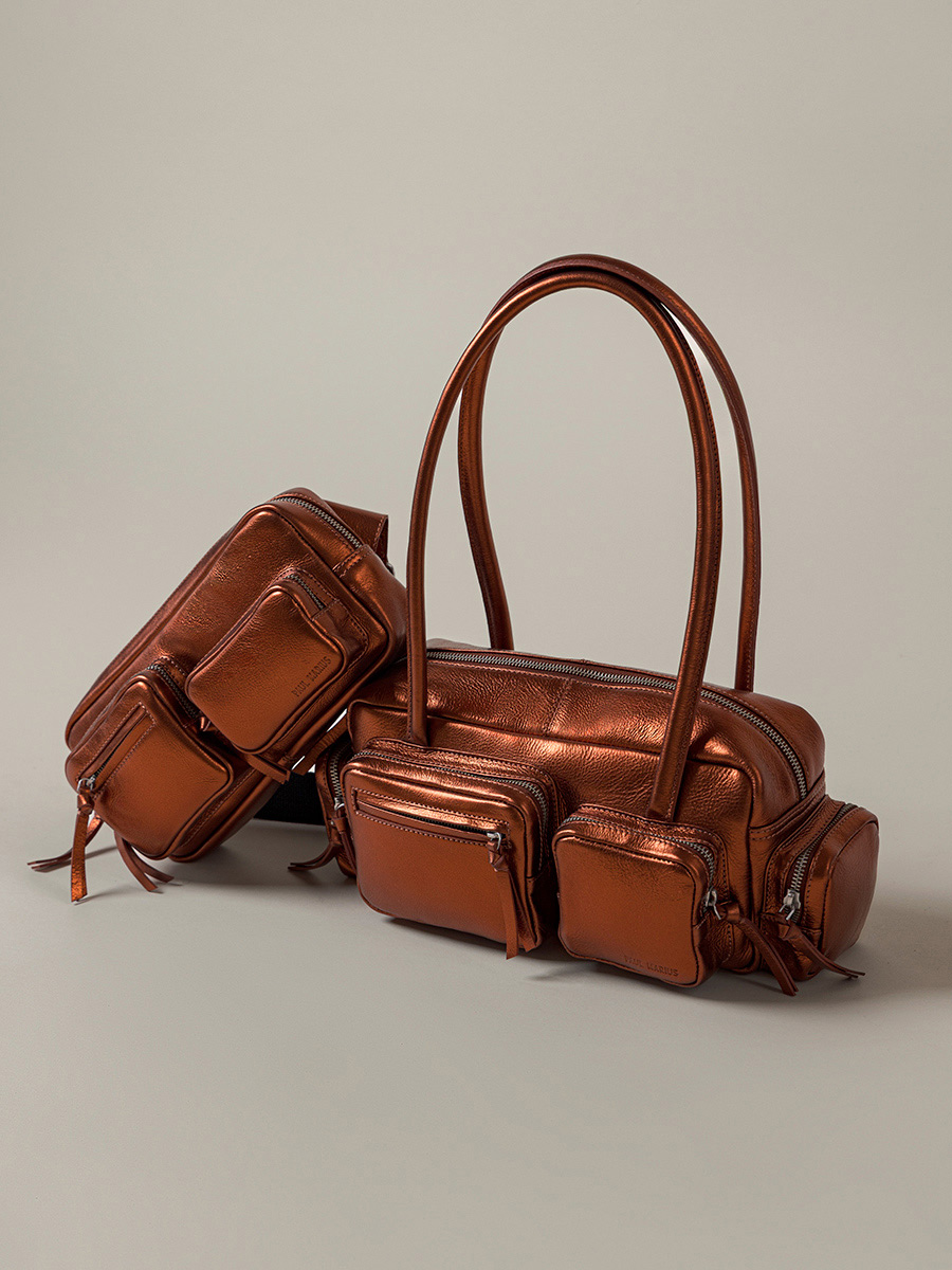 sac-banane-cuir-cuivre-labanane-90s-ginger-vue-portee-m86-m-o