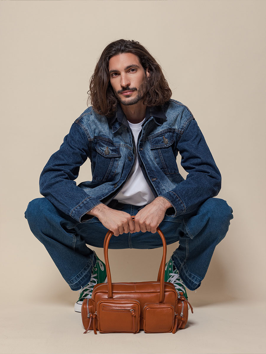 borsa-multitasche-in-pelle-marrone-lebasset-90s-cognac-vista-posteriore-w56-co