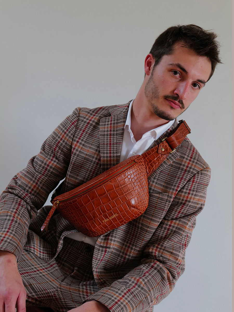 foto-vista-frontale-marsupio-in-pelle-donna-labanane-alligator-marrone-paul-marius-m503-a-l