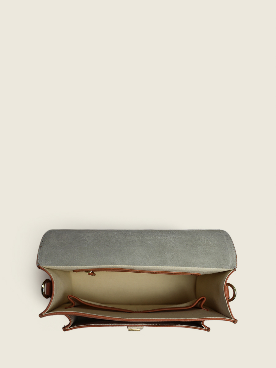 foto-interno-borsa-mano-in-pelle-marrone-simone-art-deco-caramel-paul-marius-w33-ad-ca