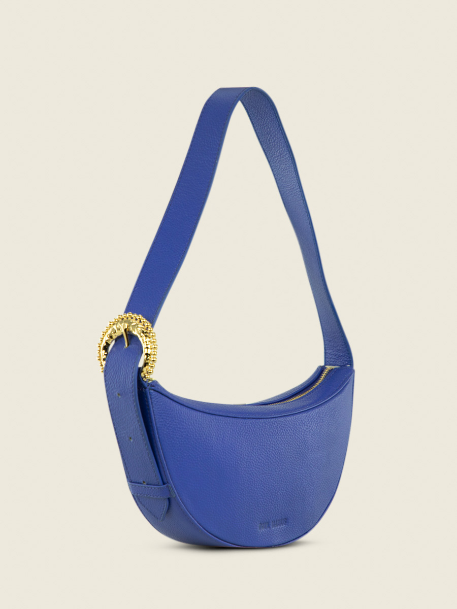 foto-vista-dietro-borsa-a-mezzaluna-in-pelle-blu-celeste-blu-re-paul-marius-w50-az-blu