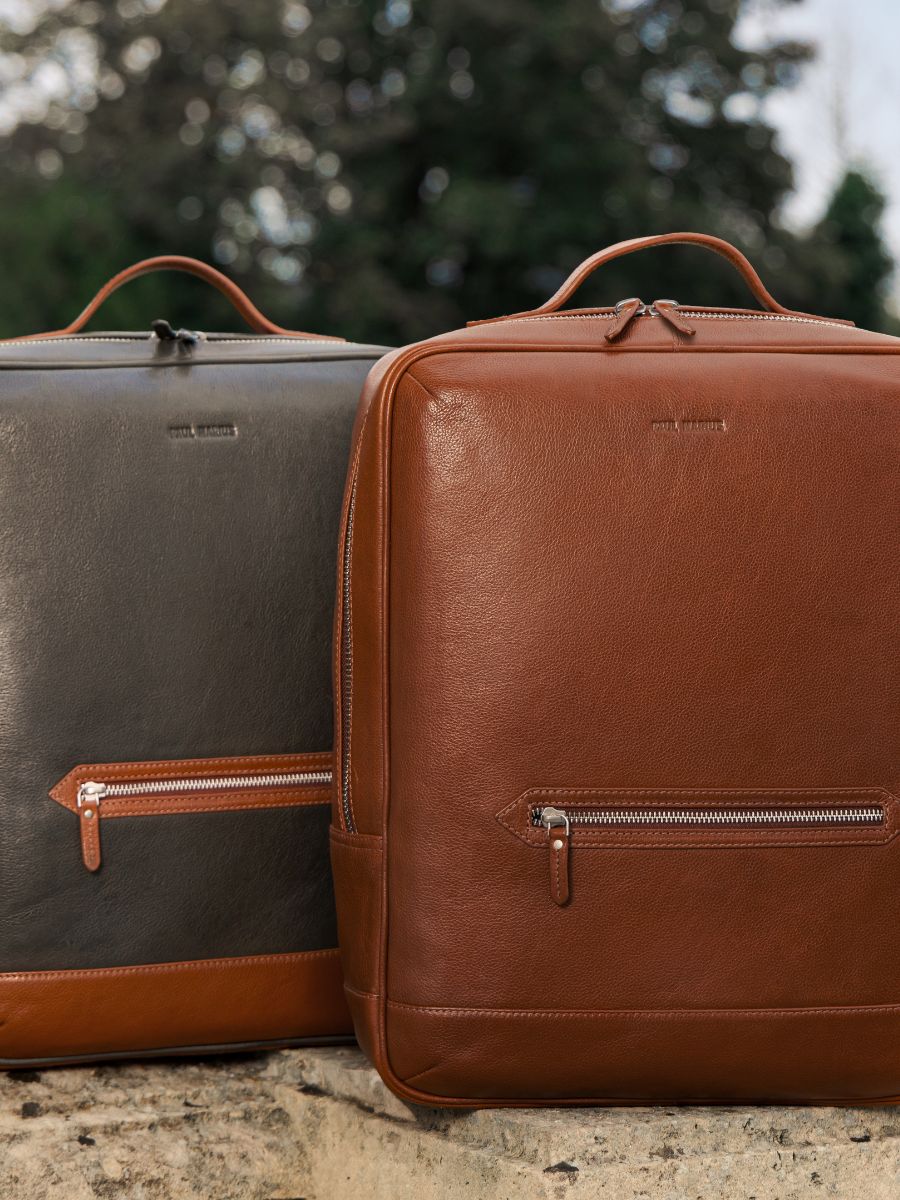 foto-vista-zoom-materiale-borsa-zaino-in-pelle-verde-marrone-la-suite-charles-verde-inglese-naturale-paul-marius-b11-gr-l