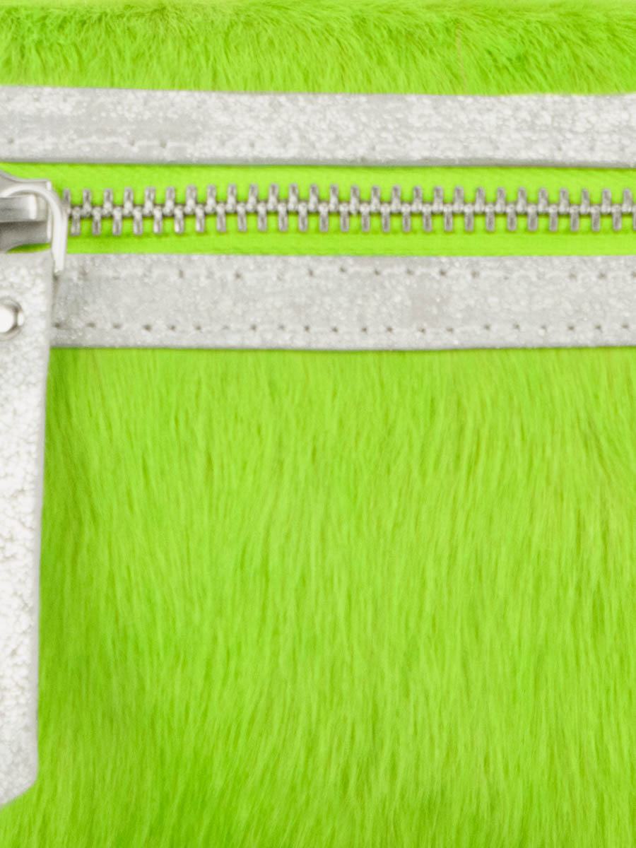 foto-vista-zoom-materiale-borsa-a-tramonto-in-pelle-verde-charlie-creature-verde-acido-paul-marius-w30-crea-s-gr