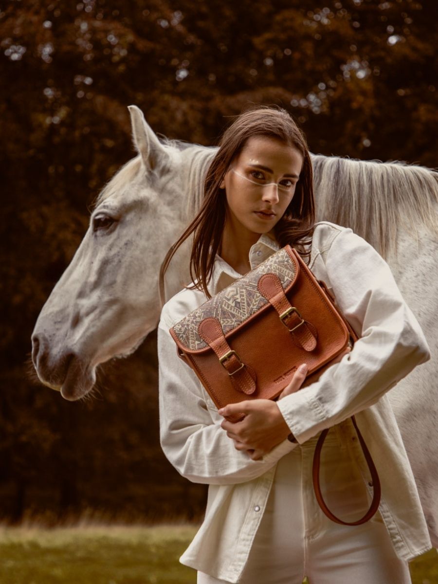 foto-vista-borsa-a-tramoggia-in-pelle-multicolore-lasacoche-s-esperanza-paul-marius-m02s10-mex