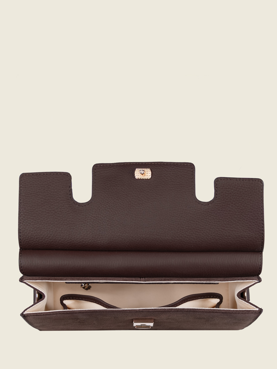 borsa-baguette-in-pelle-gabrielle-cioccolato-vista-interna-w42-su-db