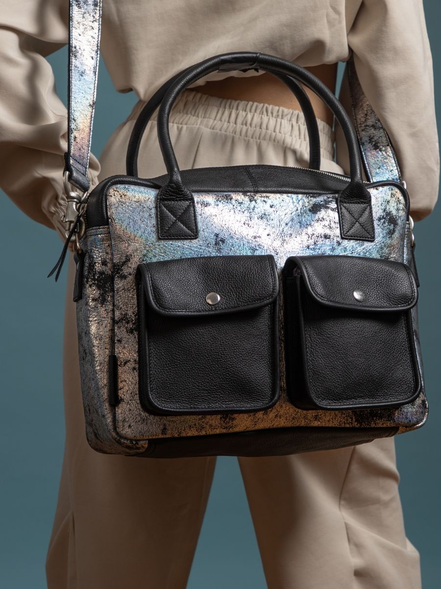 foto-vista-borsa-a-mano-in-pelle-olografica-ledandy-galaxie-paul-marius-w04-gal