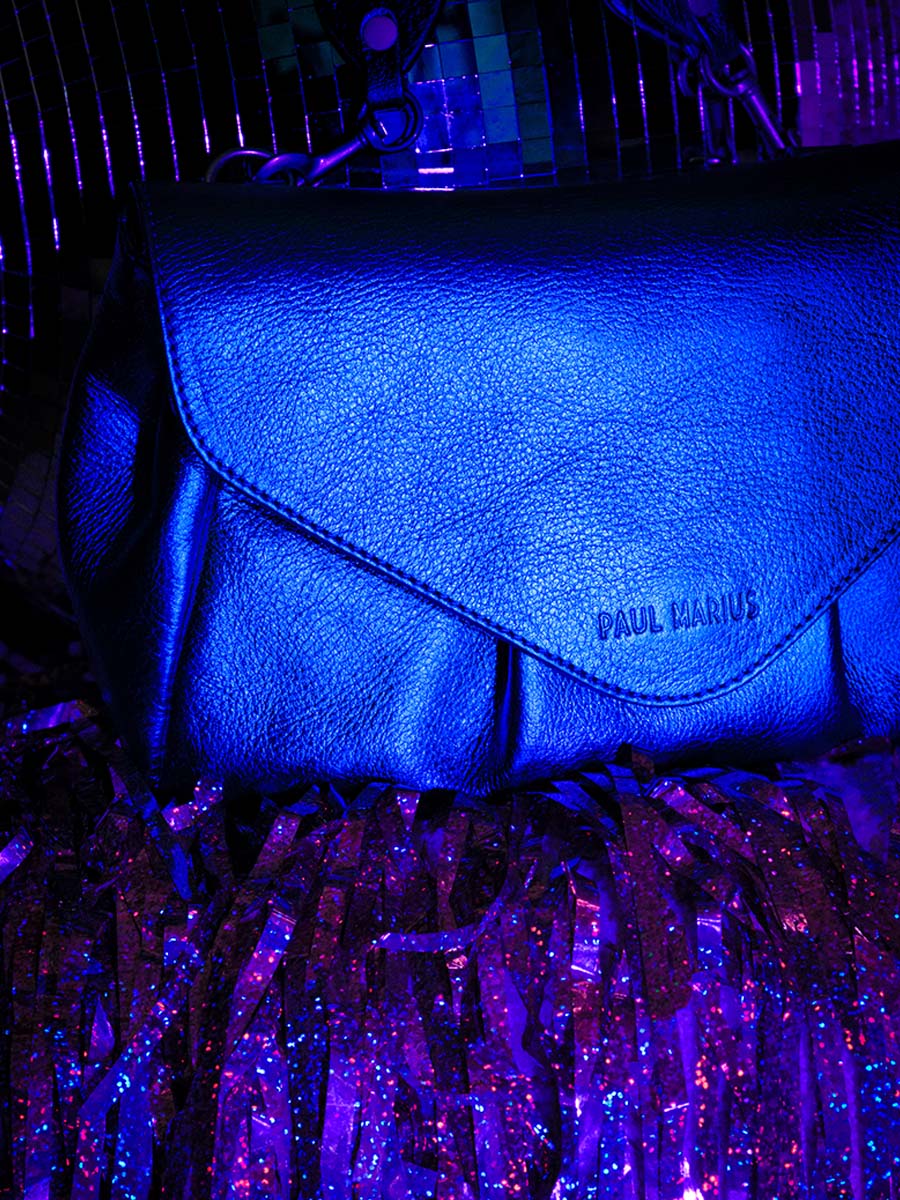 foto-materiale-borsa-a-tracolma-in-pelle-da-donna-blu-suzon-m-ultraviolet-paul-marius