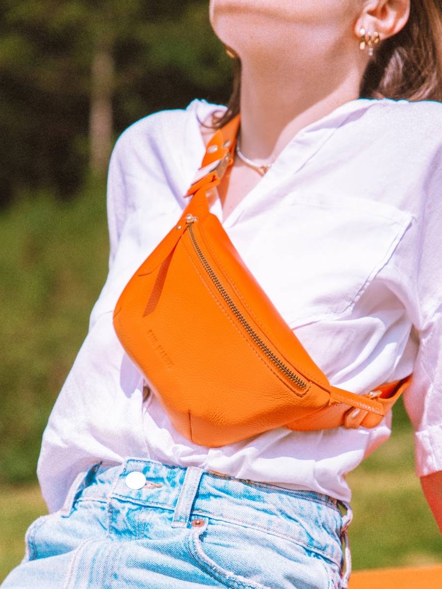 foto-vista-frontale-mini-borsa-a-tramonto-in-pelle-arancione-labanane-xs-sorbet-mangue-paul-marius-m503xs-sb-o