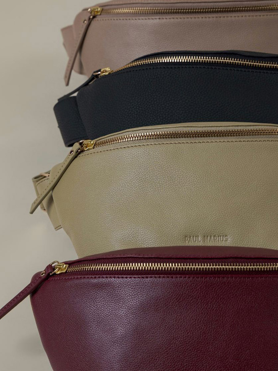 sac-banane-cuir-labanane-amande-vue-zoom-matiere-m503-al