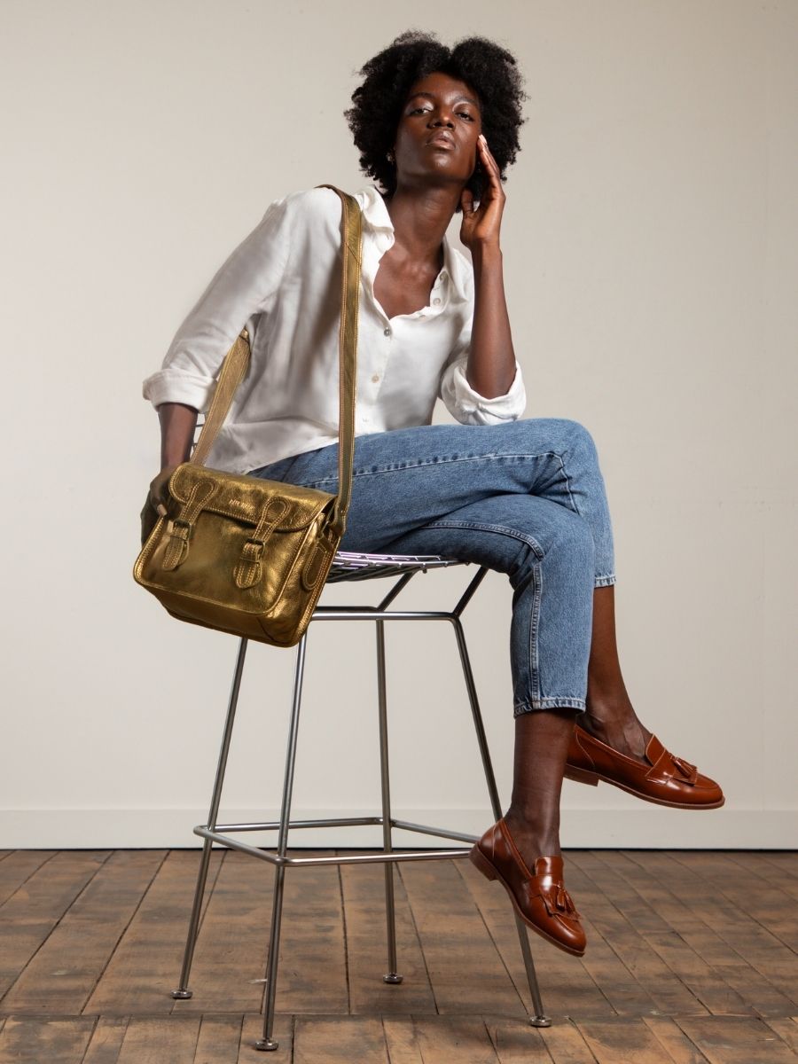 foto-vista-borsa-a-tramoggia-in-pelle-bronzo-lasacoche-s-bronze-paul-marius-m02s10-og