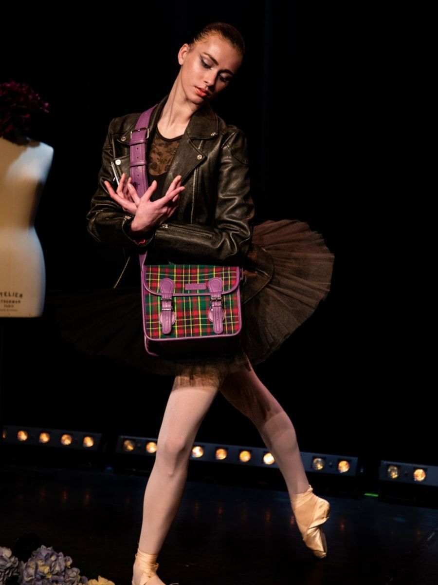 foto-focus-materiale-borsa-a-tramonto-in-tessuto-tartan-lasacoche-s-versus-paul-marius-m02s10-sco-gr-p