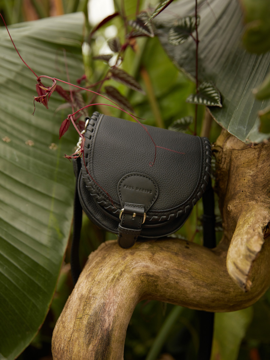 mini-borsa-a-tracolla-in-pelle-LeBobo XS-nera-vista-da-lontano-w61xs-b