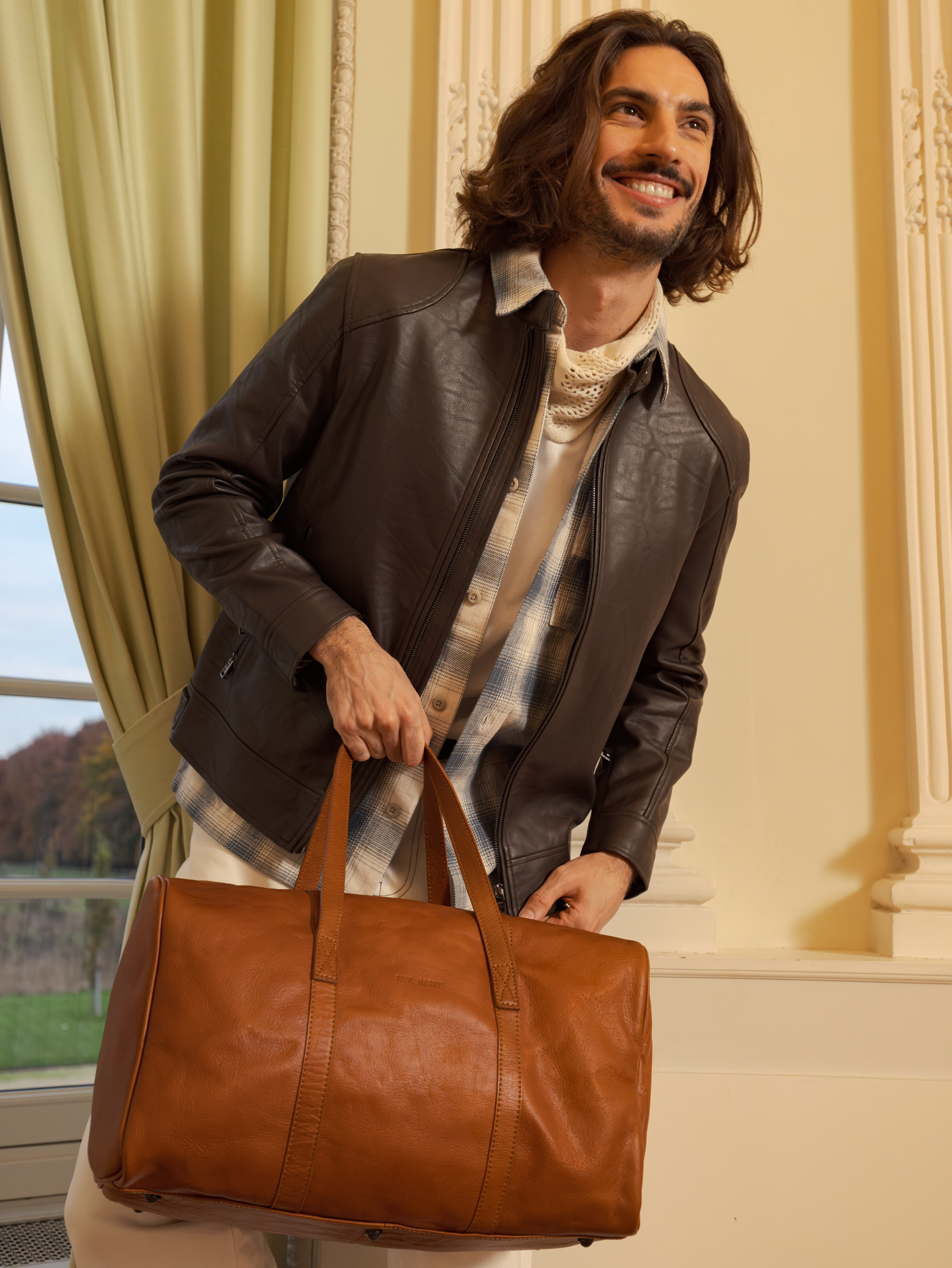 foto-interno-borsa-da-viaggio-in-pelle-marrone-lecabine-naturale-paul-marius-m103-l