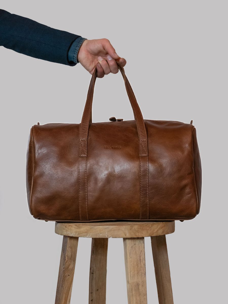 foto-vista-borsa-da-viaggio-in-pelle-marrone-lecabine-tabacco-paul-marius-m103-mk
