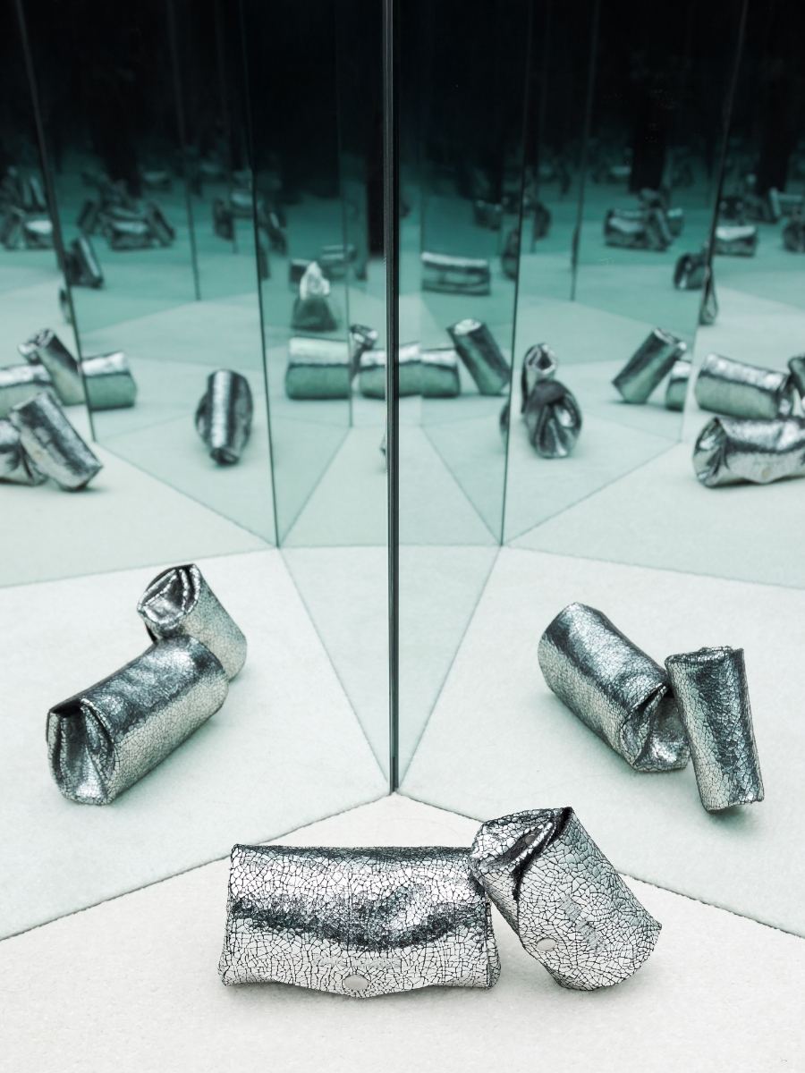 portamonete-legustave-miroir-argente-vista-fronte-clp-mir