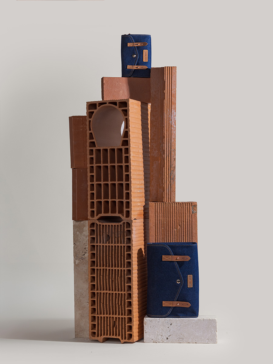 borsa-a-tracolla-blu-jeans-lemini-indispensabile-denim-grezzo-vista-zoom-materiale-W08S DBLU-DENIM