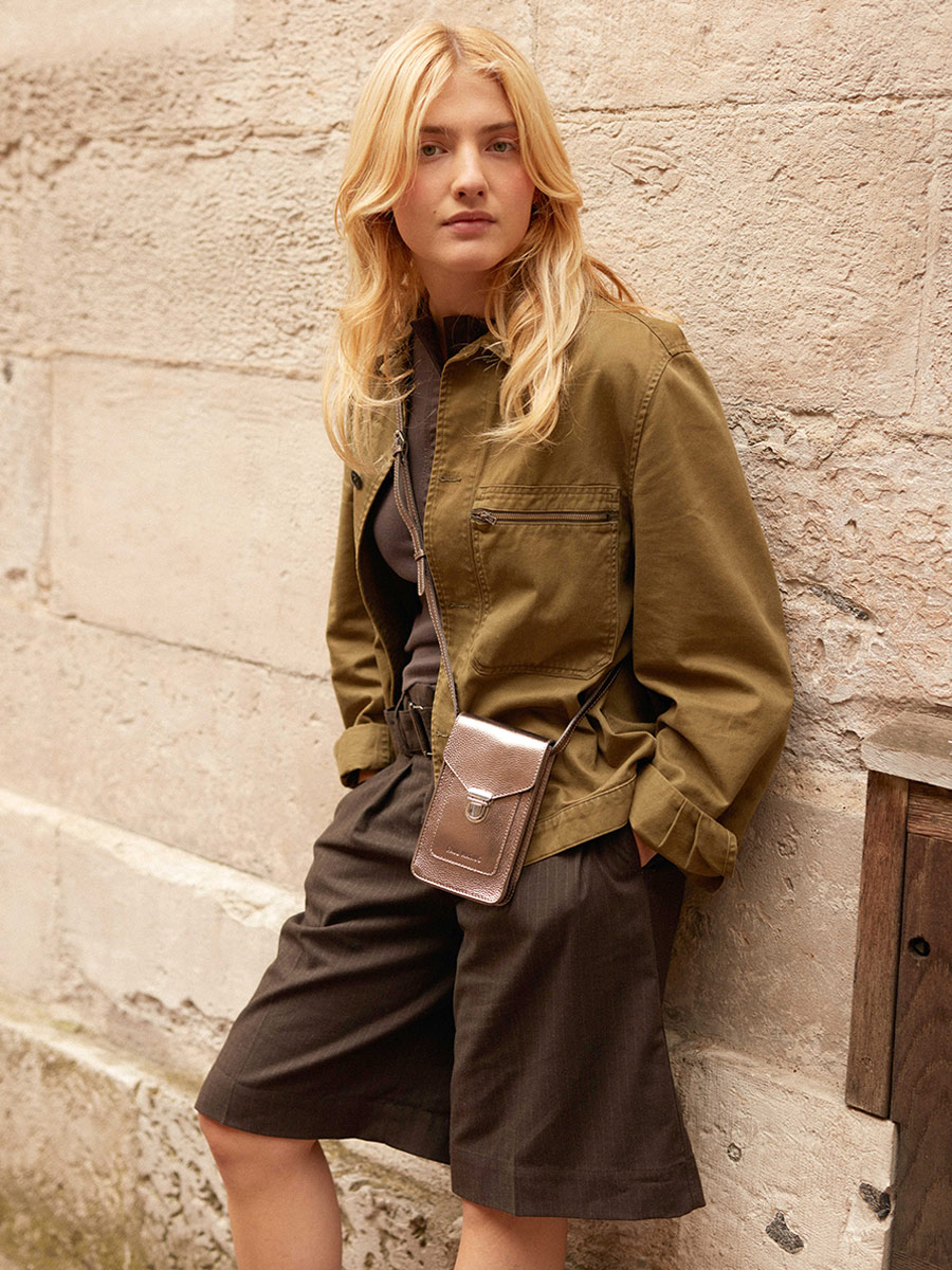 borsa-porta-telefono-in-pelle-leporte-telephone-cuivre-vista-zoom-materiale-m88-c