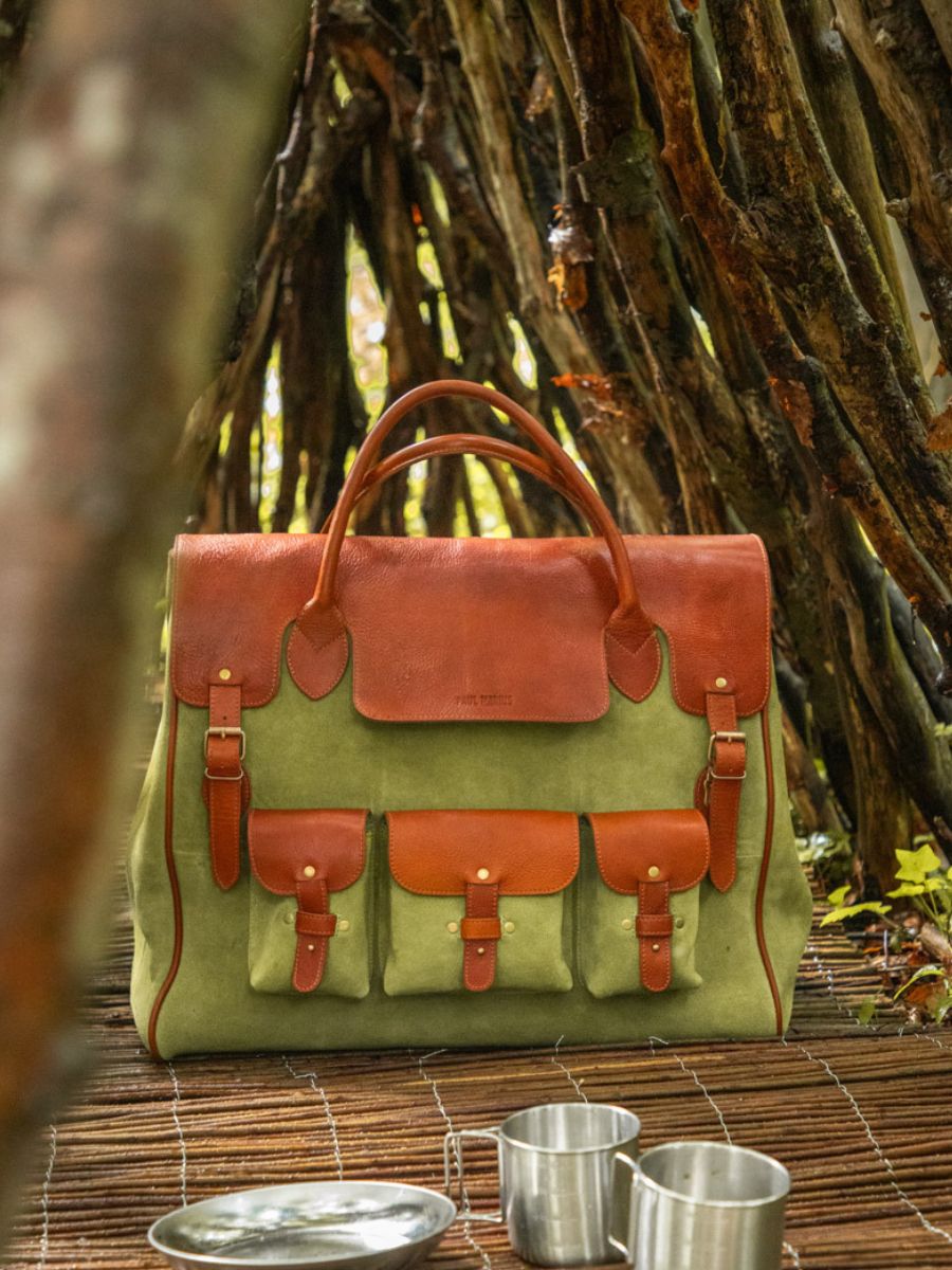 foto-vista-frontale-grande-borsa-da-viaggio-in-pelle-uomo-kaki-marrone-rouen-delhi-nomade-paul-marius-m109-oco-gr