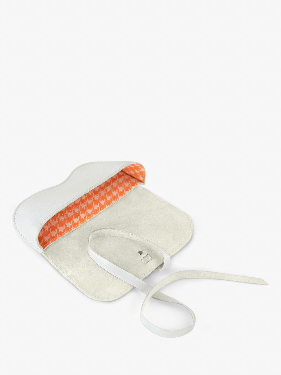 foto-vista-interna-custodia-per-occhiali-in-pelle-donna-bianca-custodia-per-occhiali-vedette-paul-marius-m49-w