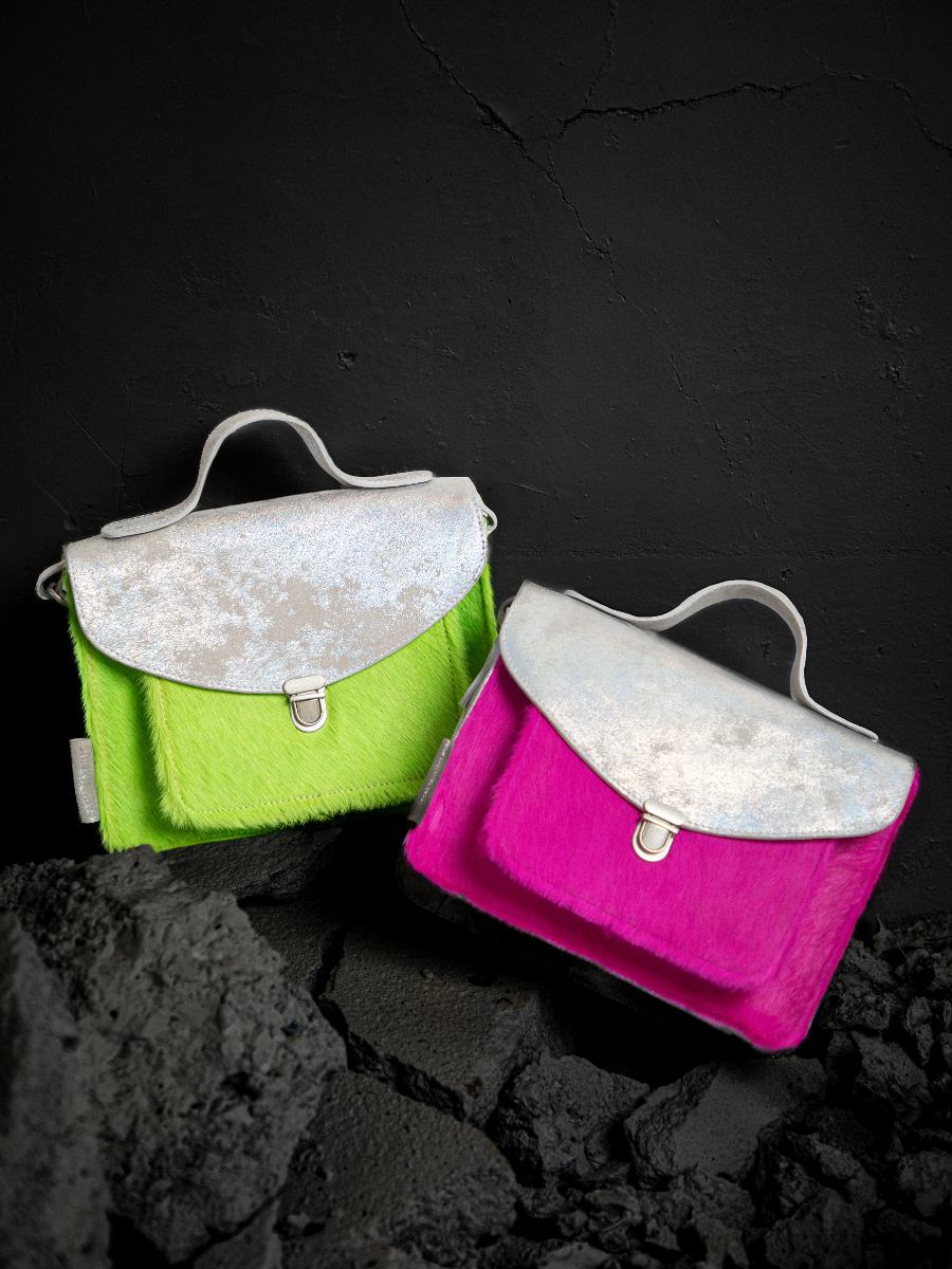 foto-vista-zoom-materiale-borsa-a-mano-in-pelle-rosa-mademoiselle-george-creature-rosa-acida-paul-marius-w05-crea-s-pi