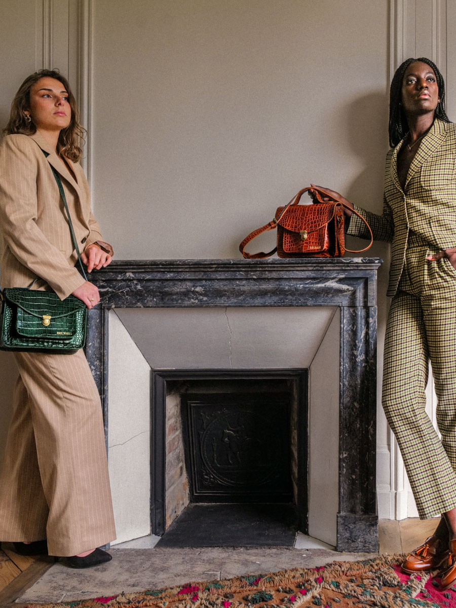 foto-portafoglio-borsa-a-tramonto-in-pelle-donna-mademoiselle-george-alligator-verde-paul-marius-w05-a-dg