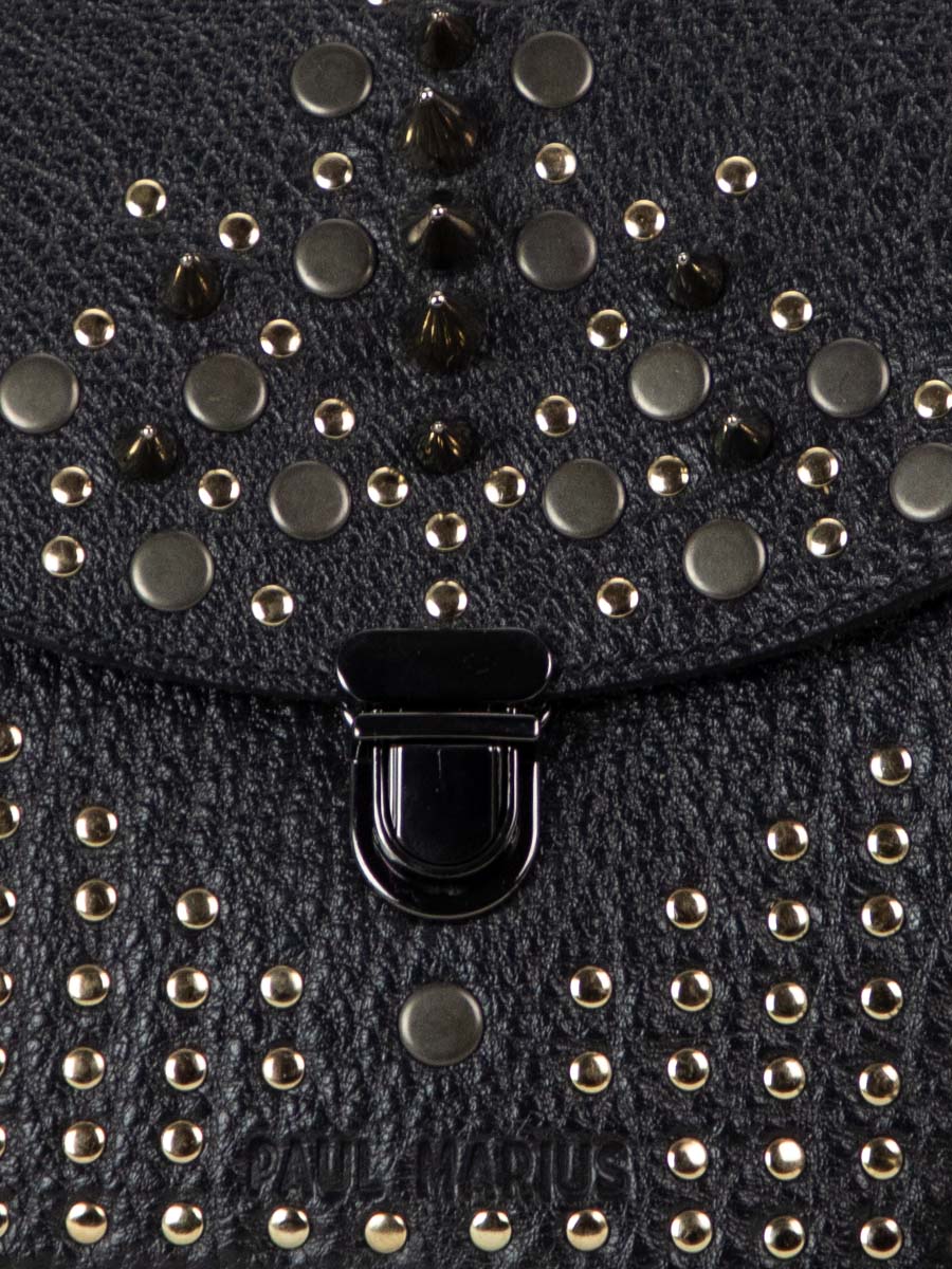 foto-vista-zoom-materiale-mini-borsa-a-tramoggia-in-pelle-nera-mademoiselle-george-xs-edizione-nera-opus-paul-marius-w05-bed-op4-b