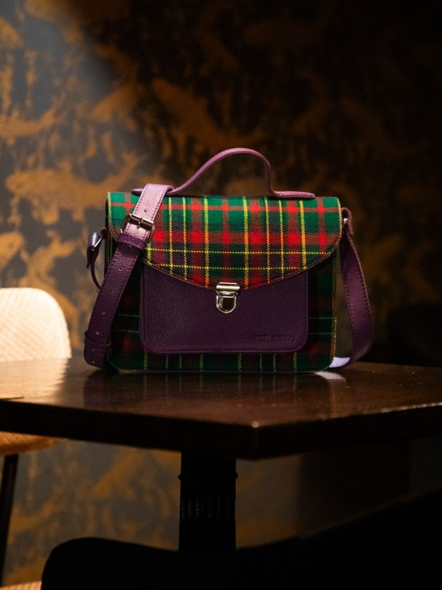 foto-vista-faccia-borsa-mano-in-tessuto-tartan-mademoiselle-george-versus-paul-marius-w05-sco-gr-p