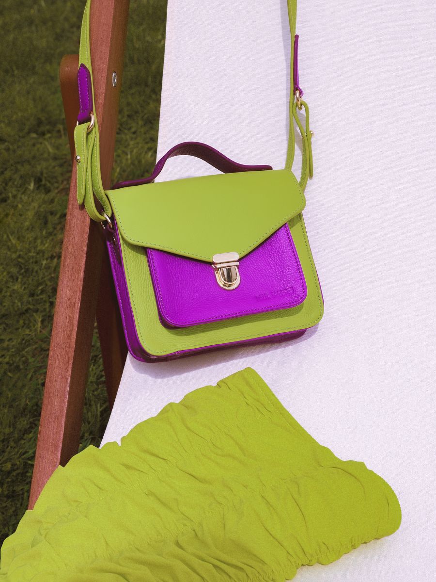 foto-vista-frontale-mini-borsa-a-tracolla-in-pelle-verde-viola-mademoiselle-george-xs-sorbet-mela-cassis-paul-marius-w05xs-sb-lgr-p