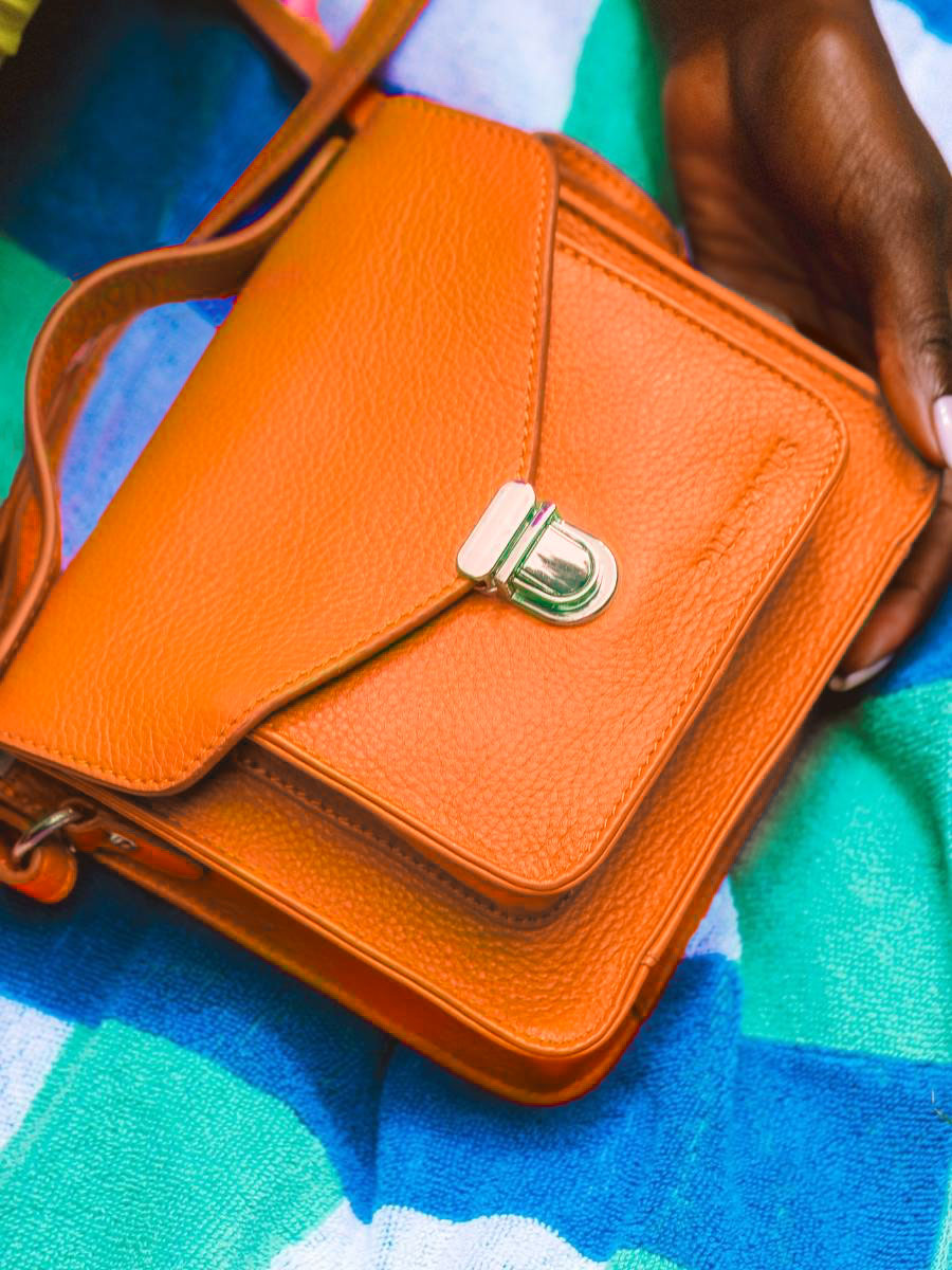 foto-portafoglio-mini-borsa-a-tramonto-in-pelle-arancione-mademoiselle-george-xs-sorbet-mango-paul-marius-w05xs-sb-o