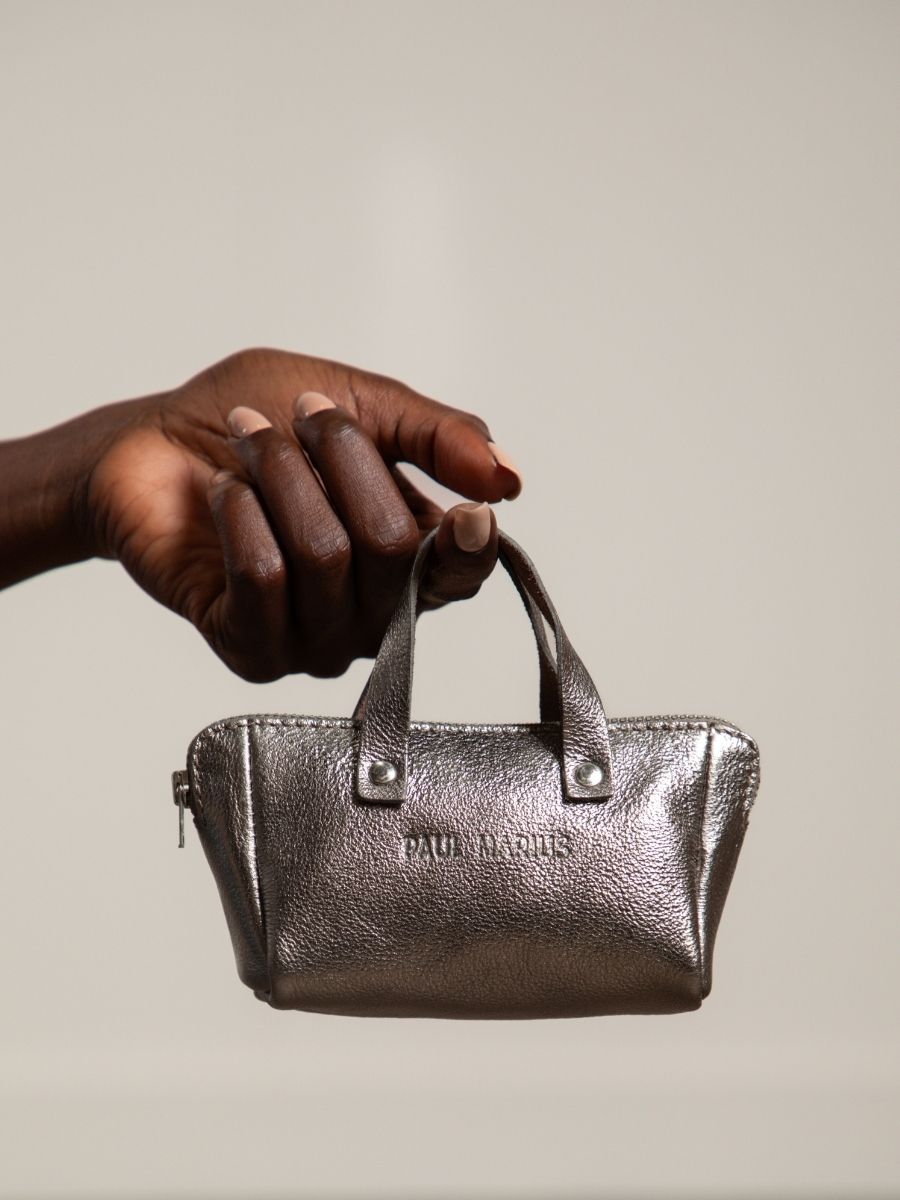 foto-zoom-materiale-portamonete-in-pelle-argento-monpremier-paul-marius-acciaio-paul-marius-bbw-gm