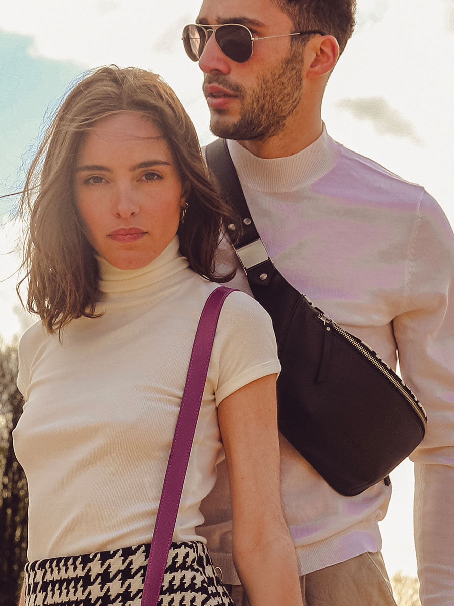 foto-vista-portata-borsa-banana-in-pelle-nera-labanane-allure-nera-paul-marius-m503-hs2-b