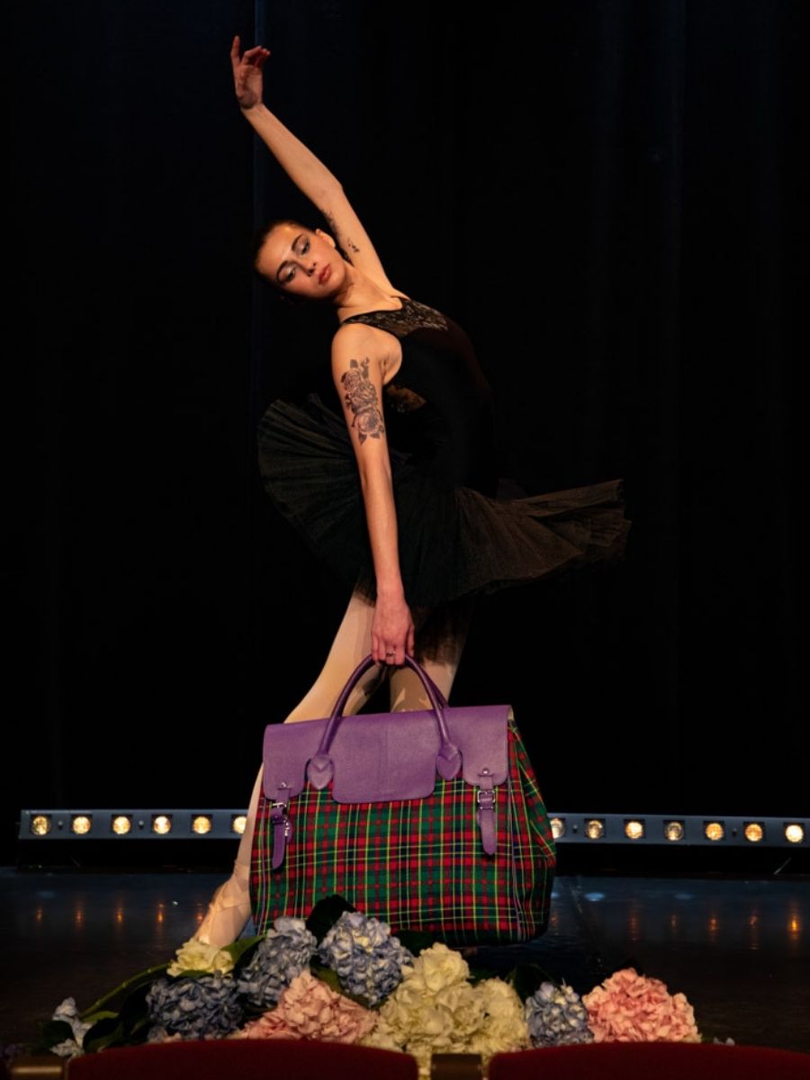 foto-vista-faccia-borsa-da-viaggio-in-tessuto-tartan-rouen-delhi-versus-paul-marius-m105-sco-gr-p