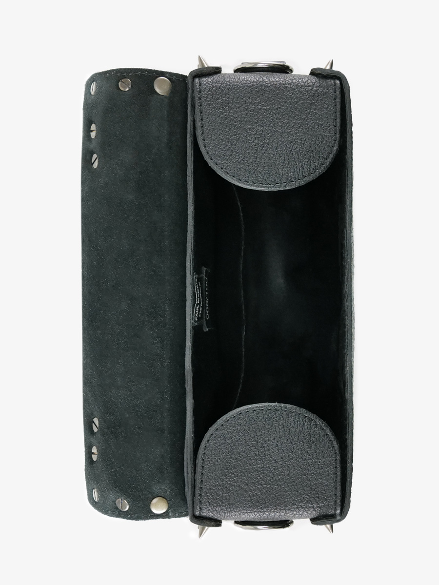 foto-interno-borsa-a-tramoggia-in-pelle-da-donna-nera-artisane-nera-paul-marius-