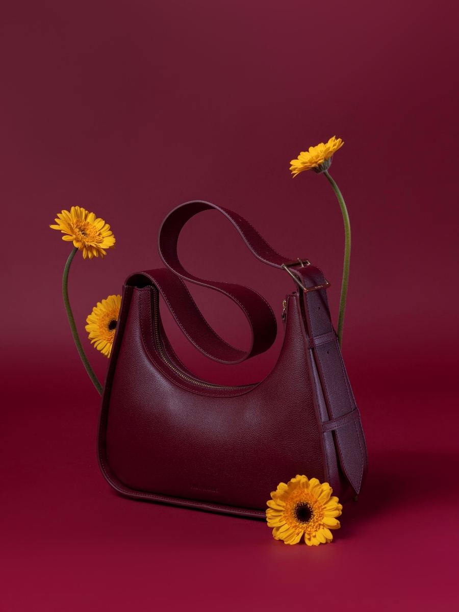 borsa-baguette-in-pelle-victoire-viola-vista-laterale-w54-p