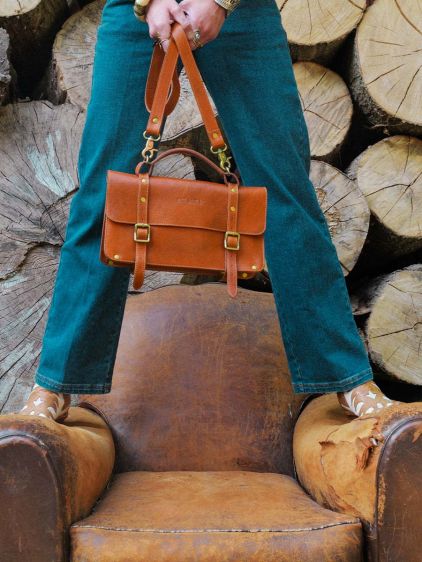 L'Enveloppe Réédition - Cognac huilé