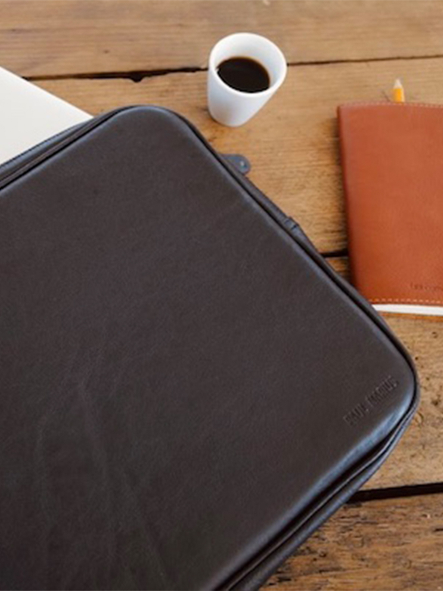 foto-portadocumenti-nero-custodia-per-computer-15-pollici-nero-paul-marius-m52m-b