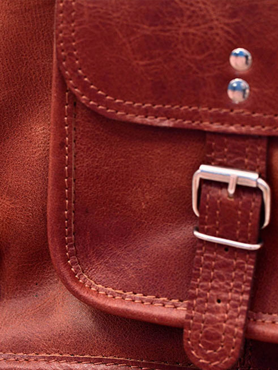 foto-materiale-portadocumenti-in-pelle-per-computer-marrone-lecartable-l-naturel-paul-marius-m01s16-l