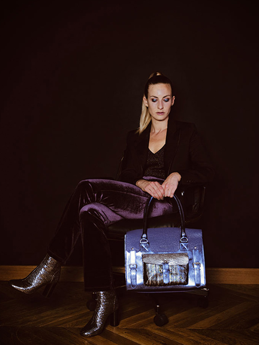 foto-vista-frontale-borsa-a-tracolna-in-pelle-donna-lerive-gauche-m-cosmos-paul-marius-w01m-cs