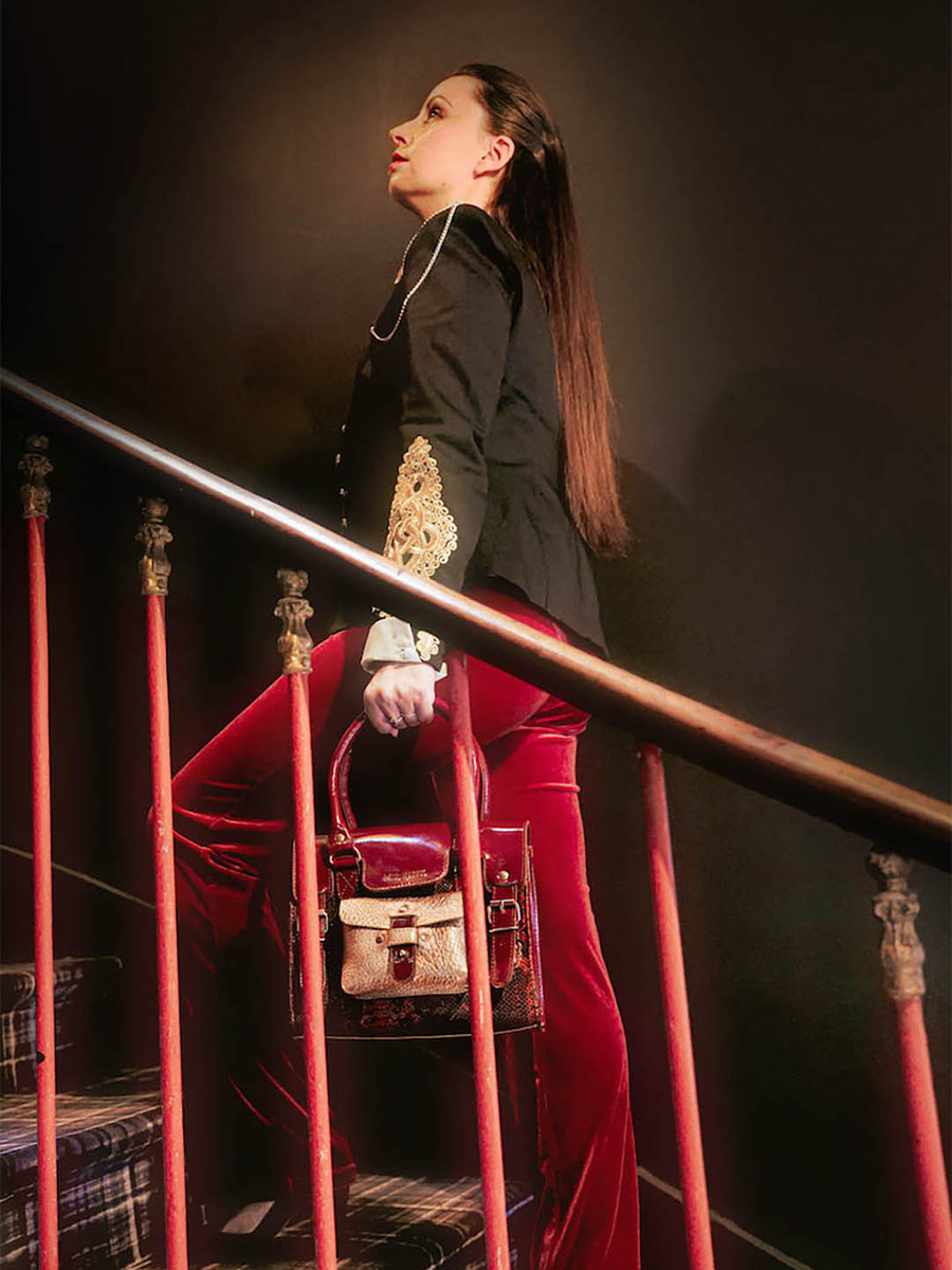 foto-vista-frontale-borsa-a-tramoggia-in-pelle-donna-lerive-gauche-s-passion-paul-marius-w01s-pa