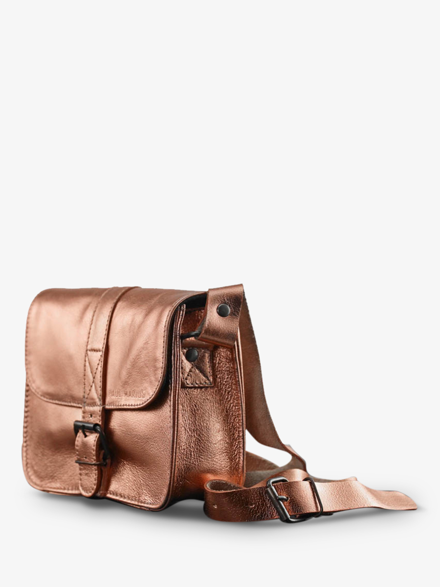 foto-vista-laterale-borsa-a-tramonto-in-pelle-rosa-dorata-lessentiel-or-rose-paul-marius-m21-g-pi