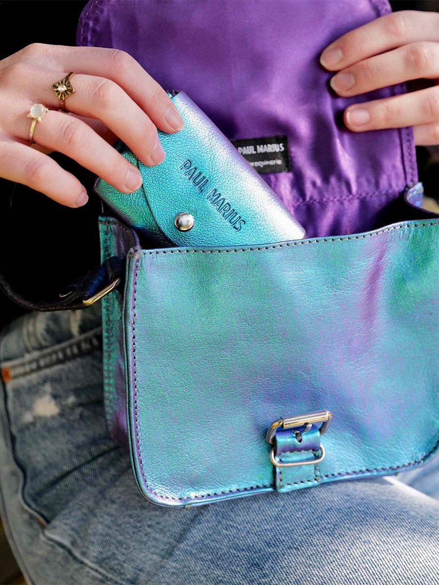 foto-interno-piccola-borsa-a-tramoggia-in-pelle-donna-blu-lessentiel-scarabee-paul-marius-m21-p-blu