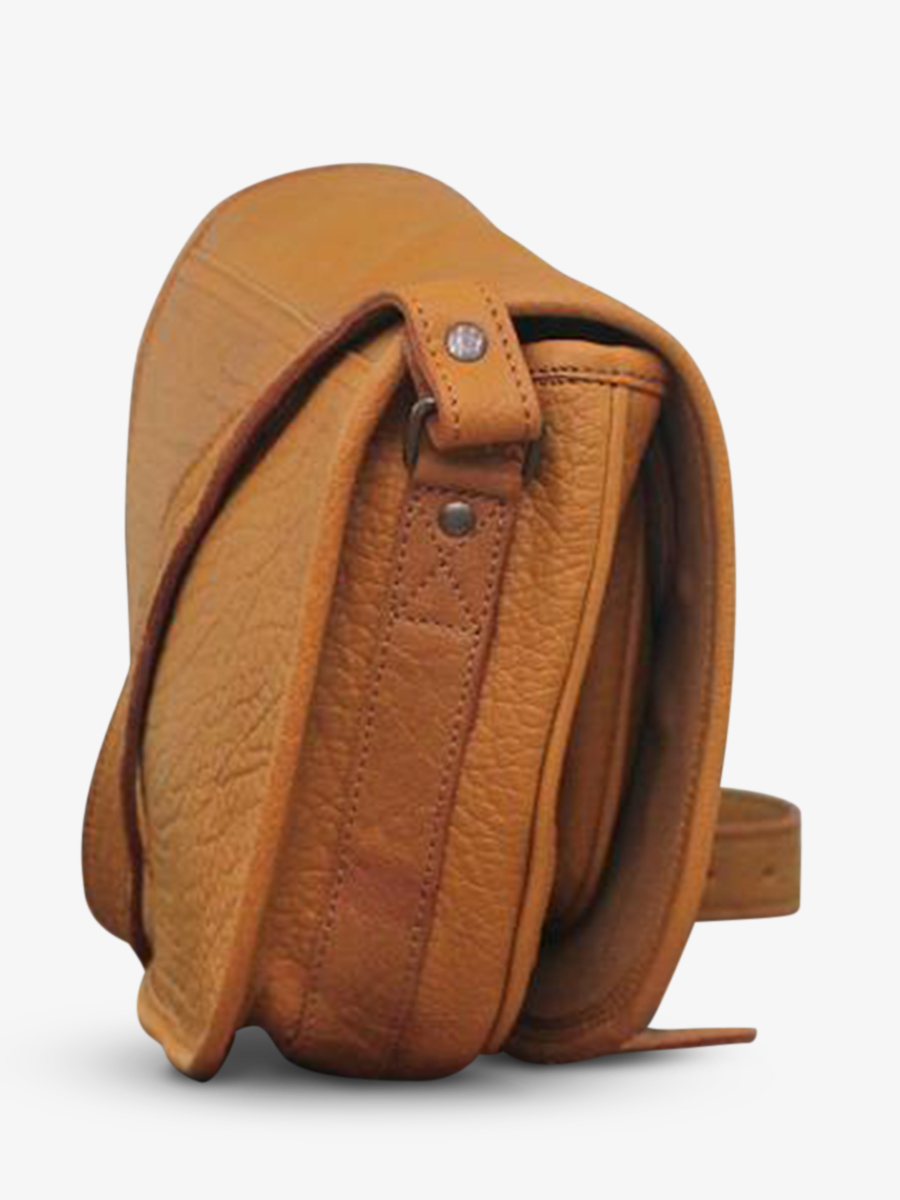 foto-vista-laterale-borsa-a-tramonto-in-pelle-da-donna-gialla-levagabond-safran-paul-marius-m44l-y