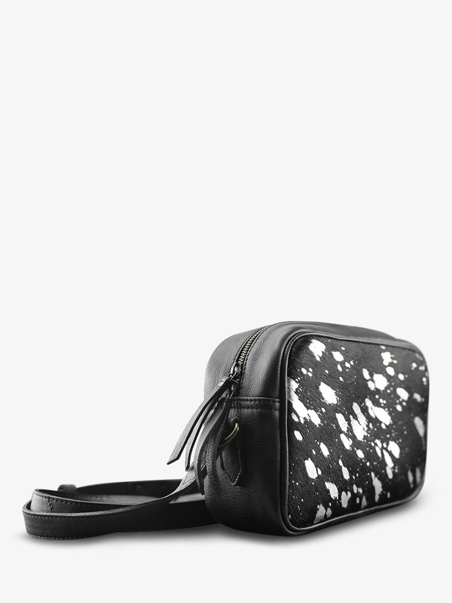 foto-vista-laterale-pochette-in-pelle-donna-nero-argento-limpertinent-poilu-nero-argento-paul-marius-w22-ho-b-s