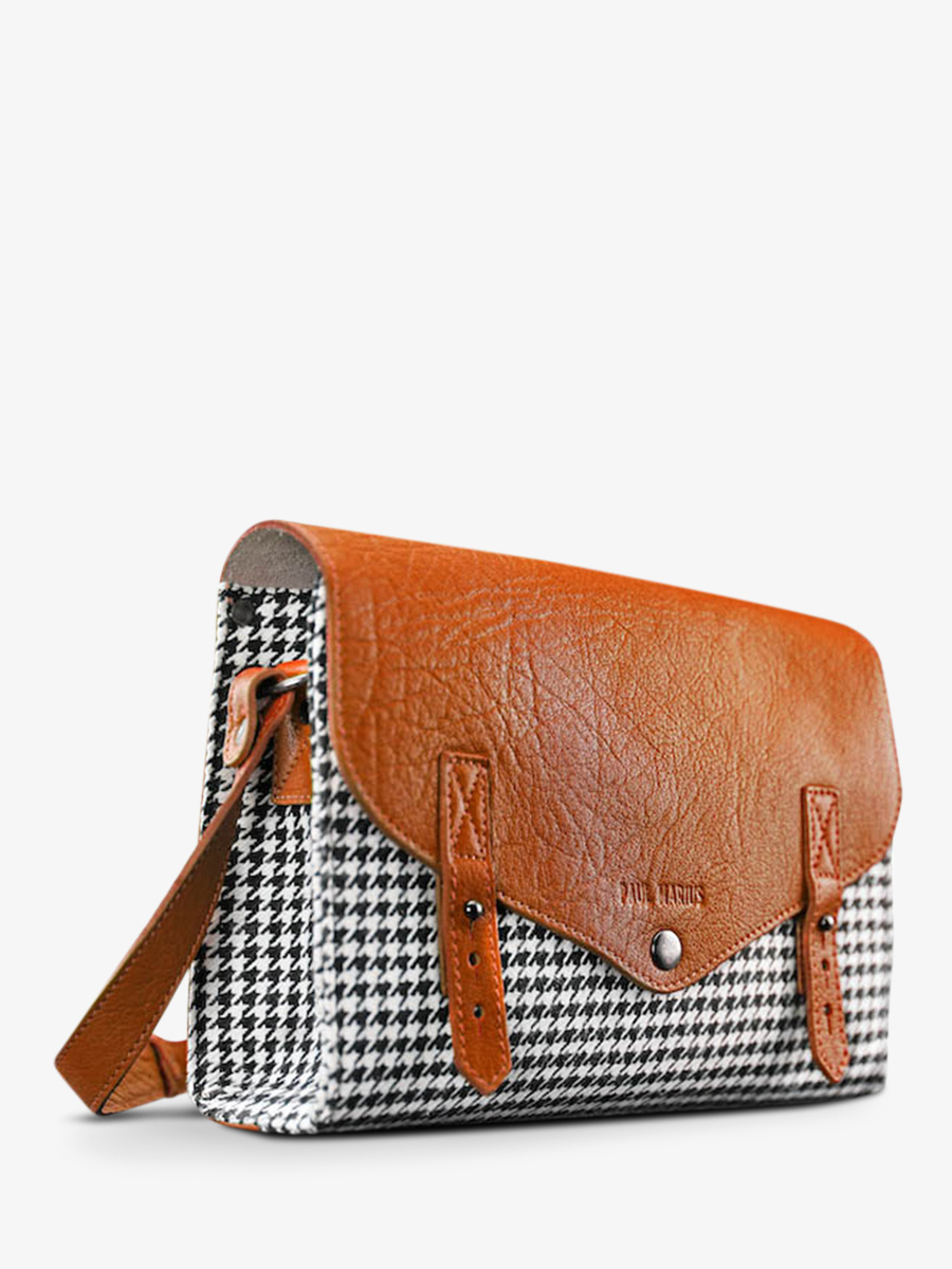 foto-vista-laterale-borsa-a-tramonto-in-pelle-da-donna-arancione-lindispensable-grand-prix-tangerine-paul-marius-w08-hs-o