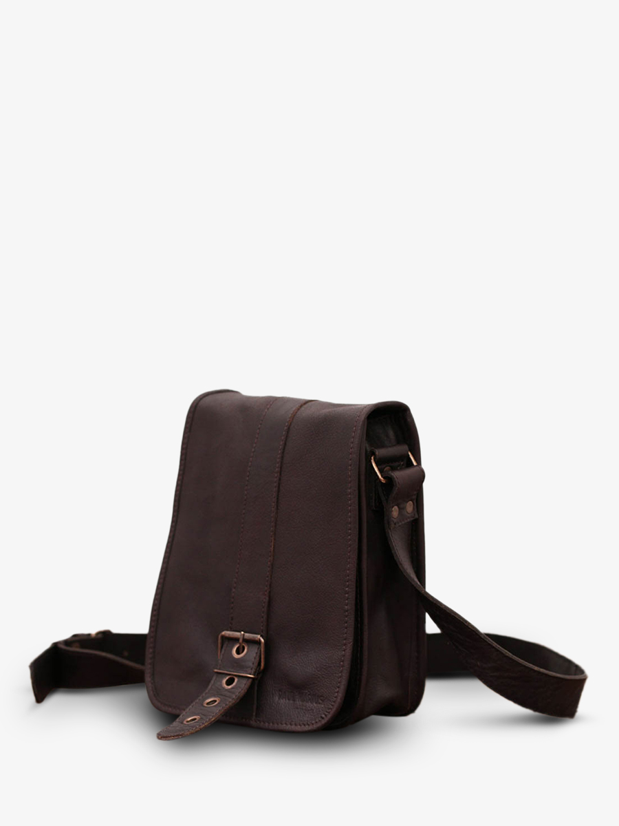 foto-vista-posteriore-borsa-uomo-in-pelle-nera-lepoinçonneur-indus-paul-marius-m20d