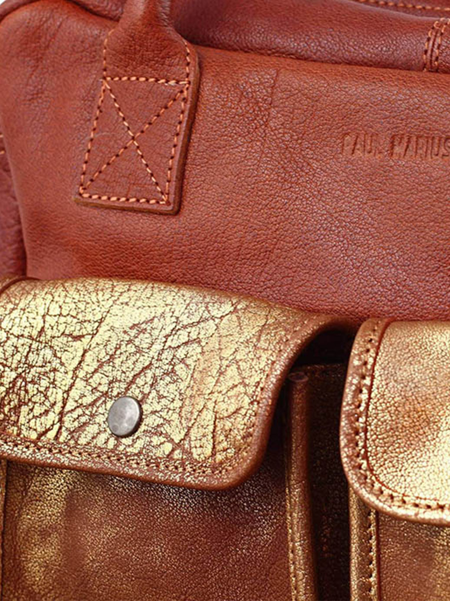 foto-materiale-portadocumenti-in-pelle-donna-marrone-dorato-ledandy-naturale-dorato-paul-marius-w04-l-g