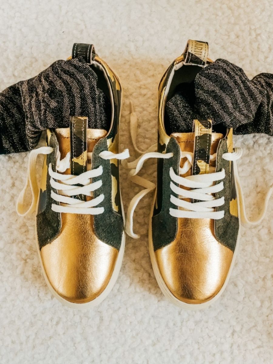 foto-vista-laterale-sneaker-donna-pelle-marrone-verde-pm002-camouflage-kaki-dorato-paul-marius-pm002-ca-k-g-s36