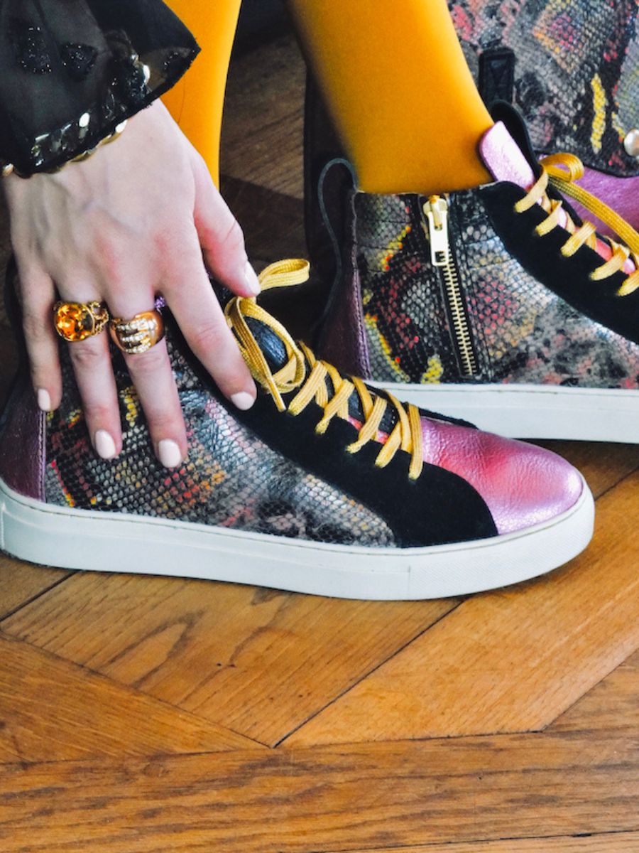 foto-vista-frontale-sneaker-donna-pelle-rossa-rosa-pm001-python-magma-rosa-metallizzata-paul-marius-pm001-p-pi-mcpi-s36