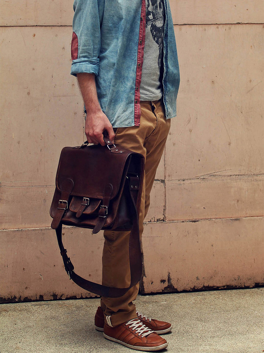 foto-portadocumenti-in-pelle-a4-13-pollici-nero-lecartable-m-indus-paul-marius-m01s14-d